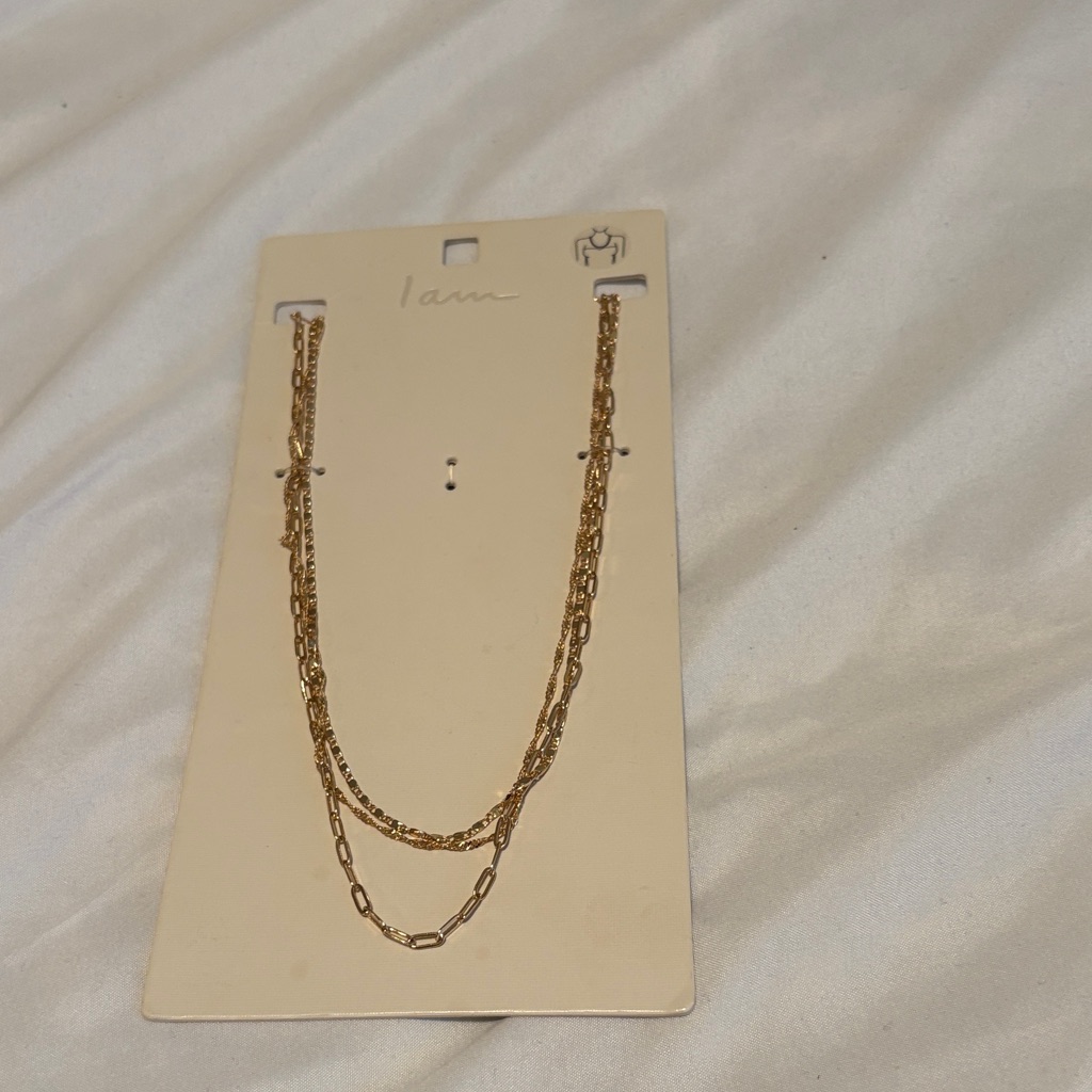 Elegant Gold Chain Necklace 9$